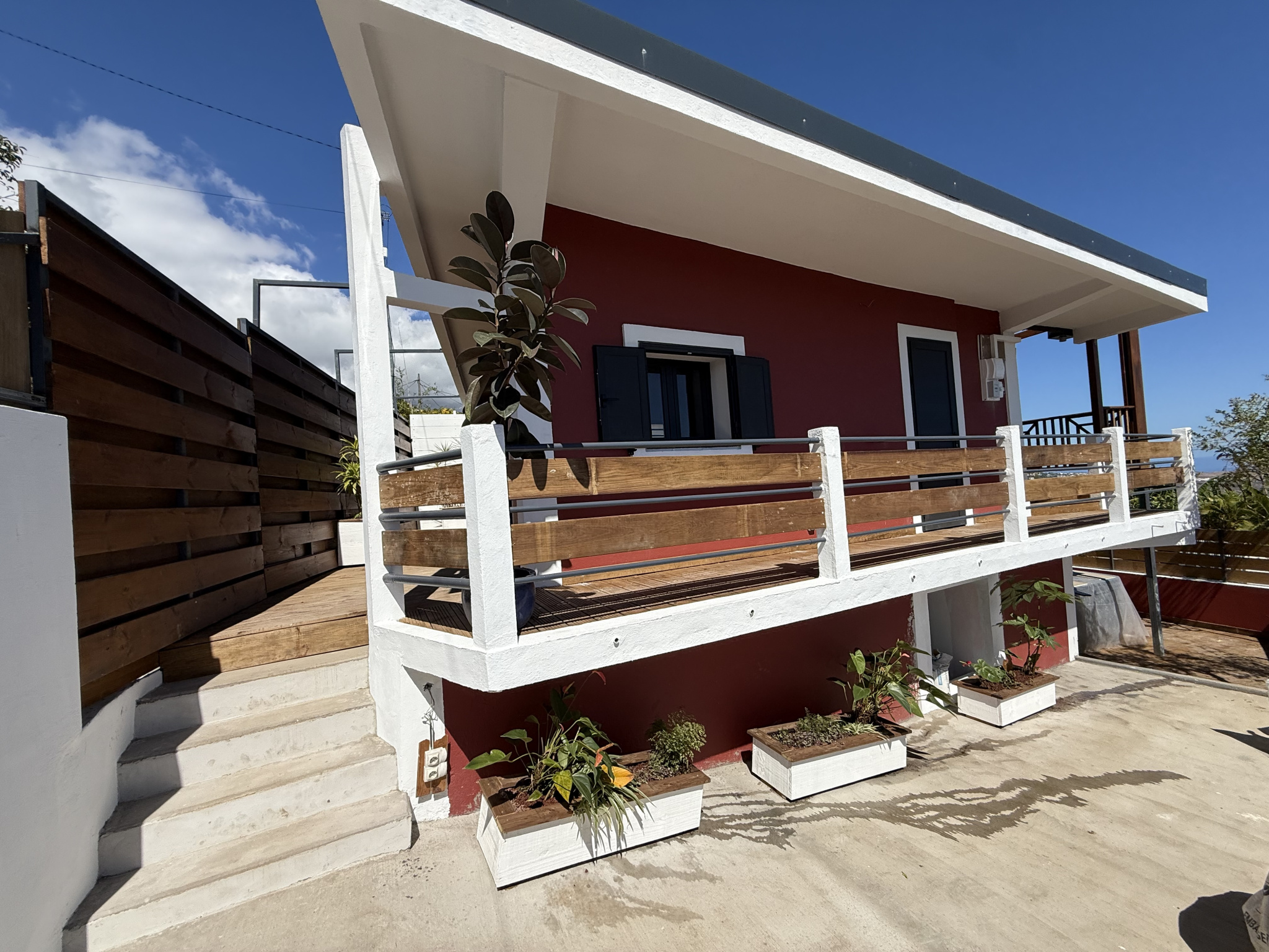 Agence immobilière de KAZE REUNION IMMOBILIER