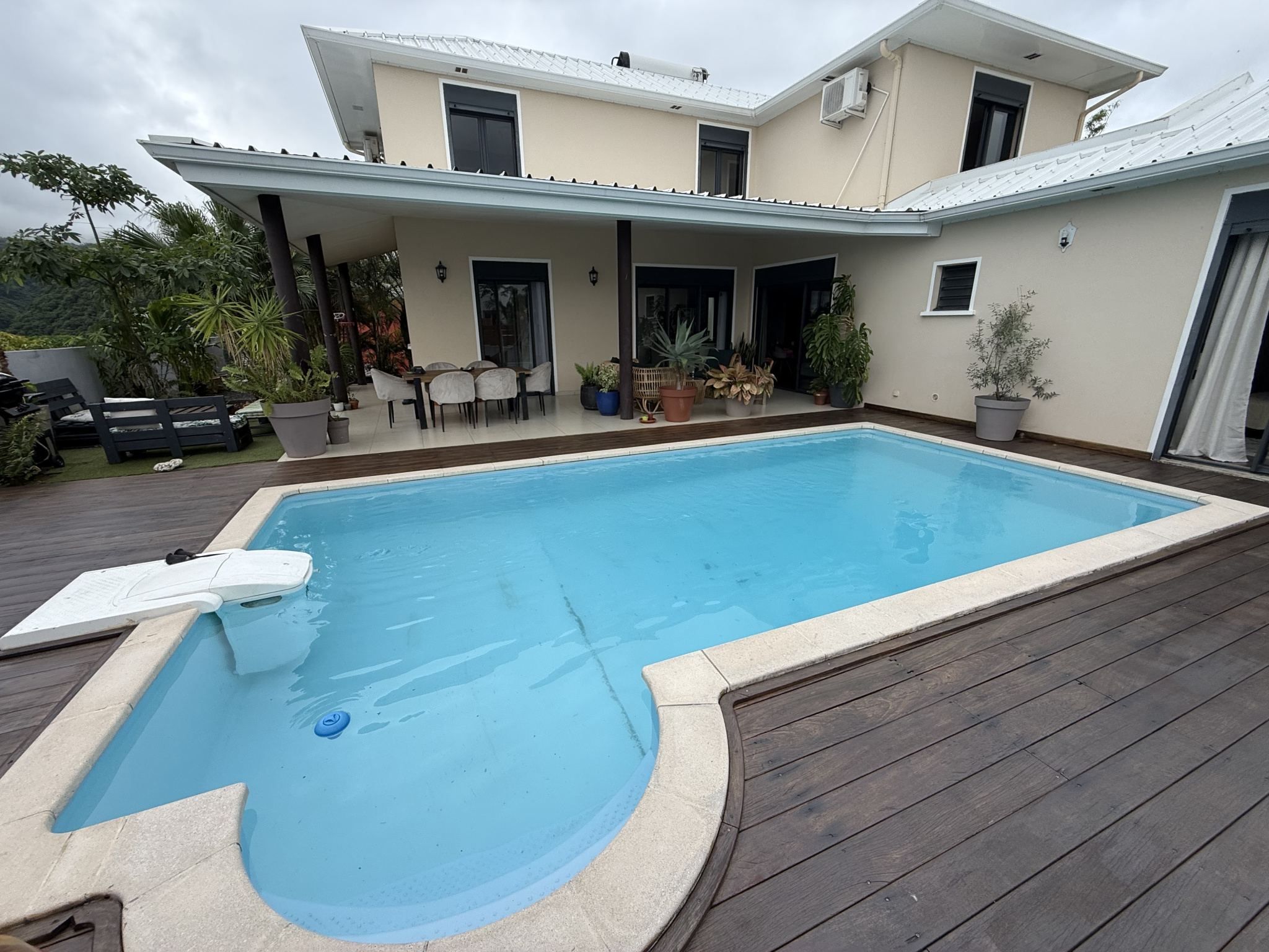 Agence immobilière de KAZE REUNION IMMOBILIER