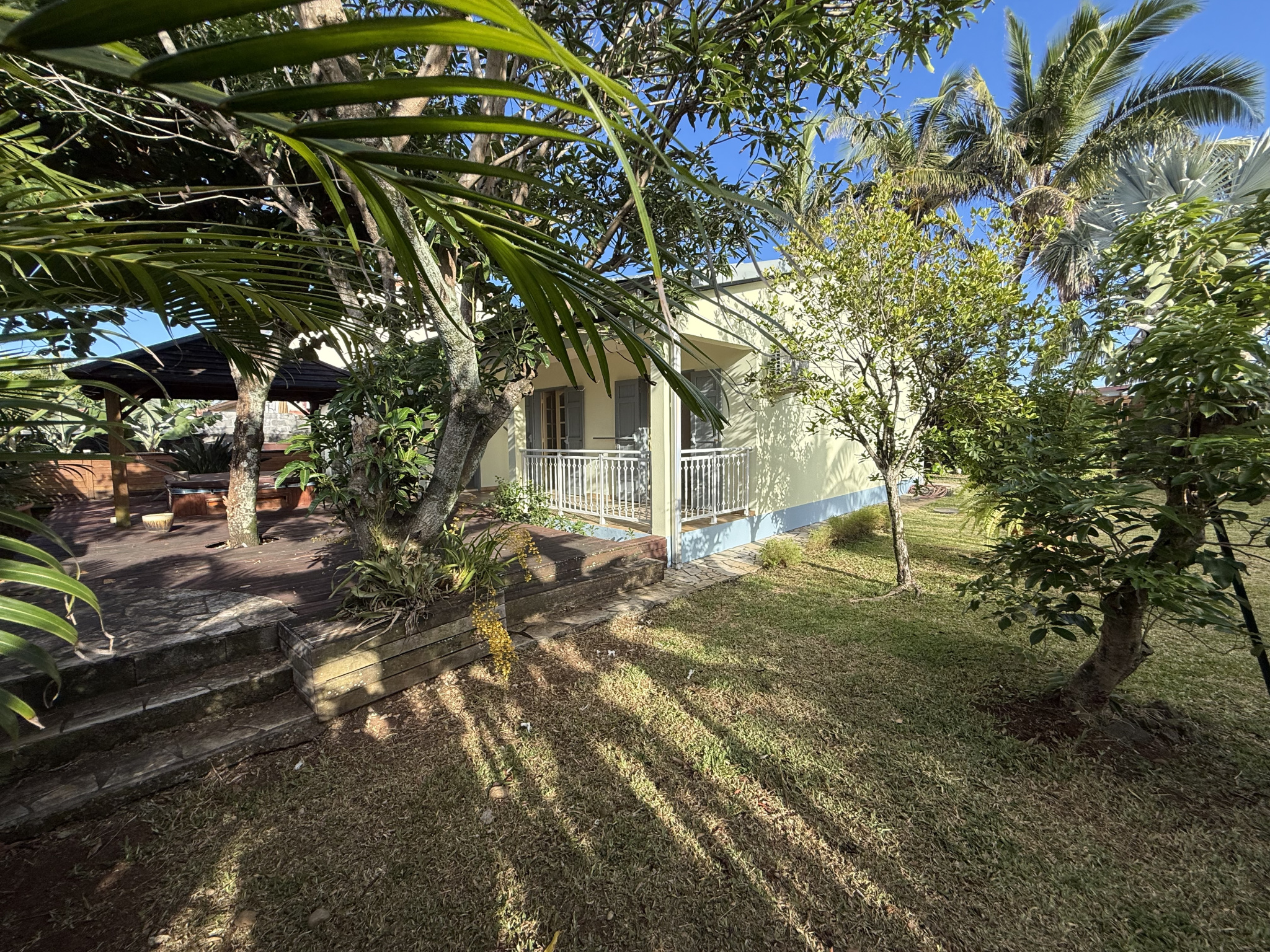 Agence immobilière de KAZE REUNION IMMOBILIER