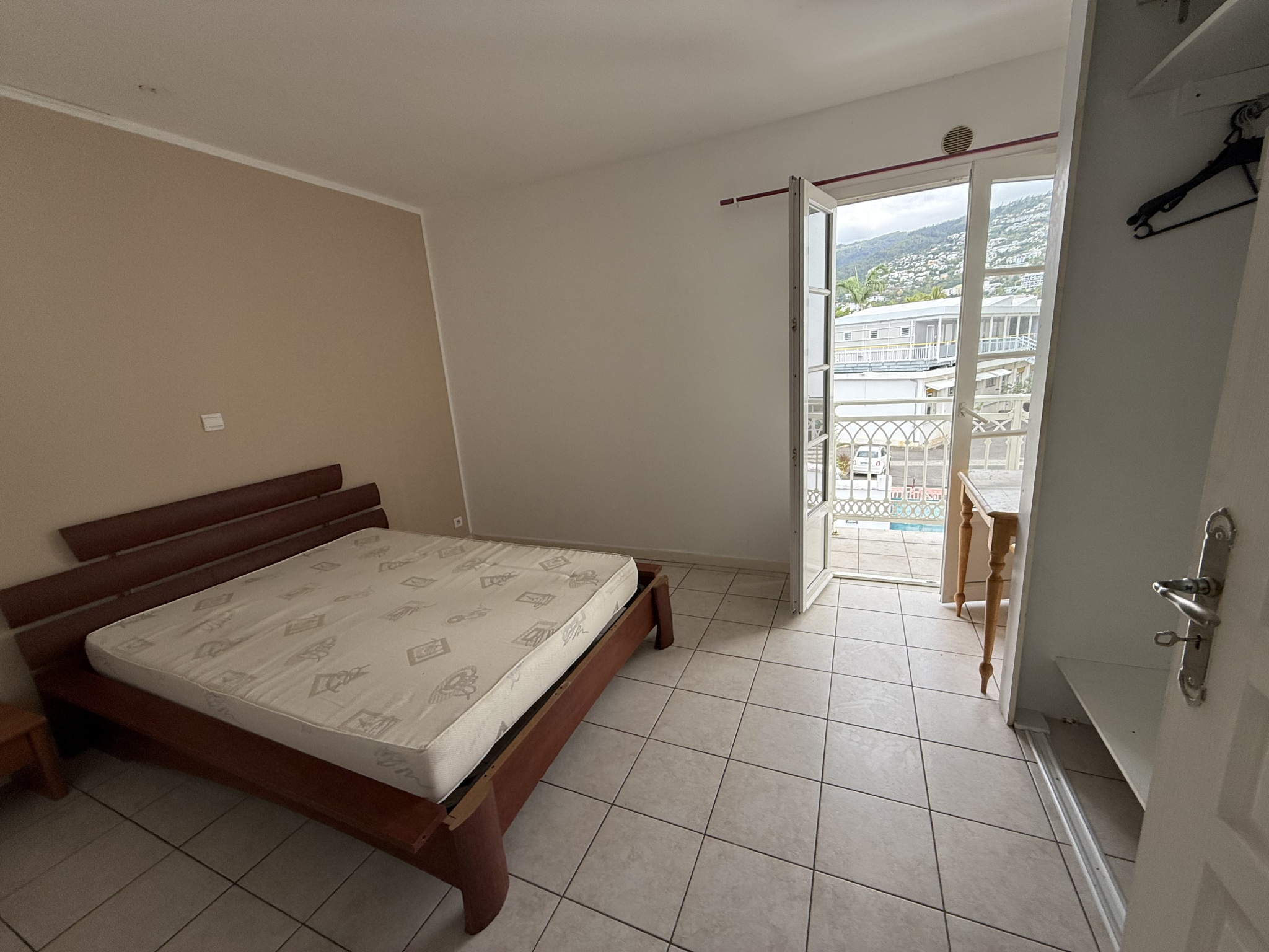 Agence immobilière de KAZE REUNION IMMOBILIER